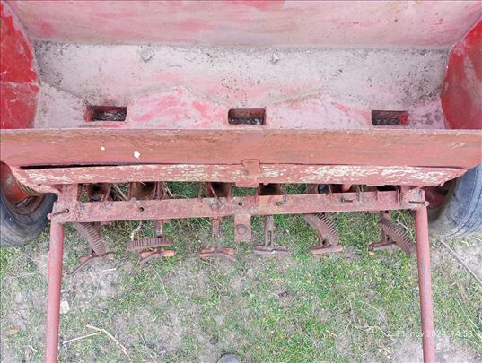 Sejacica za crno seme