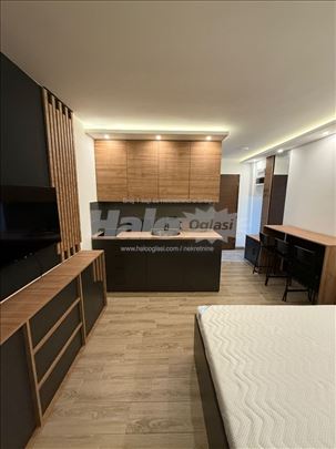 Nov lux apartman, Residence Hill