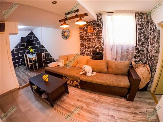 Prodaja Stan Zemun Novi grad Sevina 70m2 3.0 duple