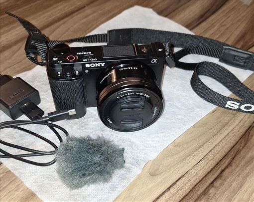 Camera - SONY EZ-V10 - Like NEW 