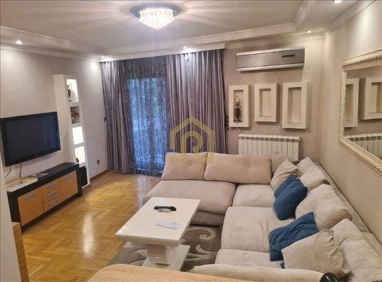 Izdavanje, stan, Patrijarha Varnave, 50m2, Id1449