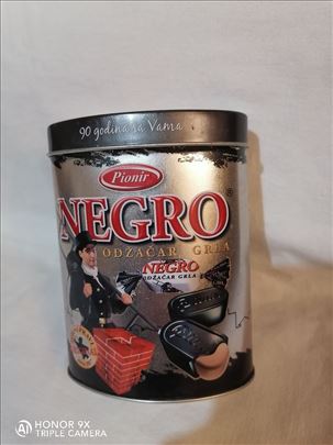 metalna kutija Negro