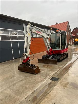 Takeuchi TB 235