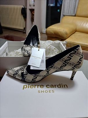 Salonke Pierre cardin, nove