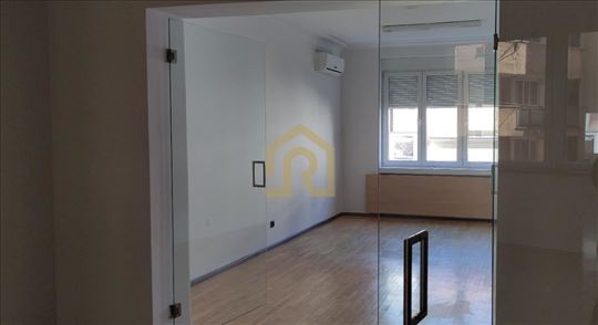 Izdavanje, pp, Zmaj Jovina, 120m2, Id1462