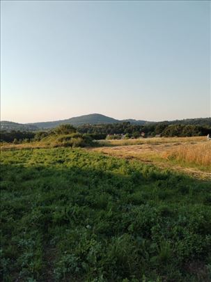 Plac na Gružanskom jezeru, 2813m2