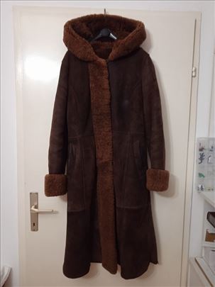 Ženska bunda sa kapuljačom