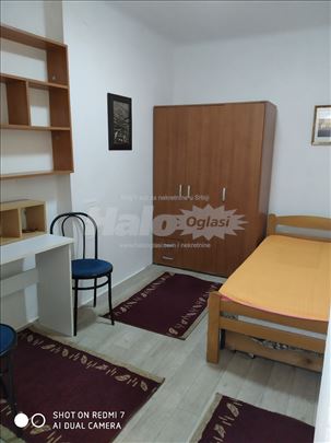 Izdajem stan u Knez Mihajlovoj