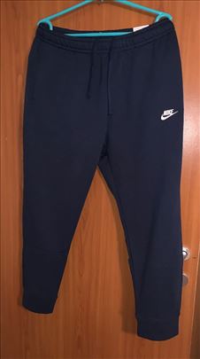 Nike trenerka donji deo broj xl i l nova