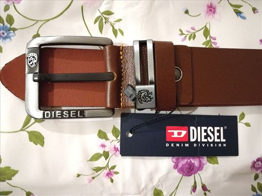 Novi muški markirani kaiš Diesel u braon boji novo