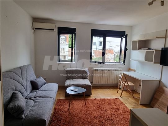 Nova opremljena lux garsonjera