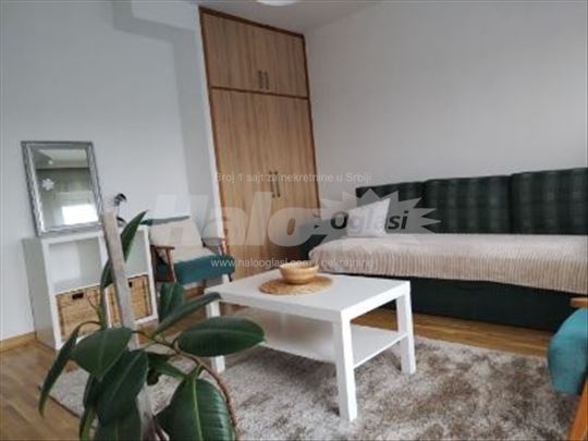 Kod stadiona Partizana, 1.0, 40m2