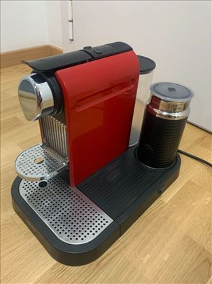 Nespresso Turmix sa froterom za mleko - extraaa