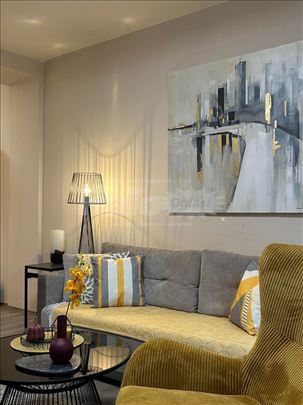 Izdajem stan u ul. Kralja Petra, Dorćol,43 kvm