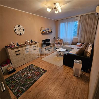 Kanarevo Brdo, 50m2, 2.0, II sprat Vukasoviceva 29