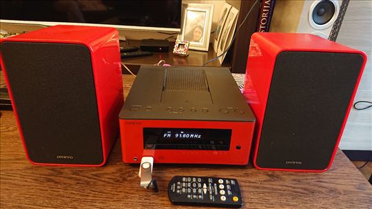 Onkyo CR-265 Ferrari crvena kao nov sa org daljins