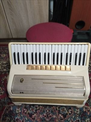 Hohner pirola P IV