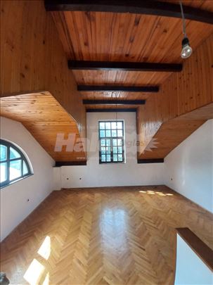 Lokal 60m2 