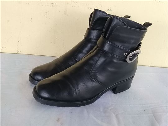 Gležnjače Carmens broj 40