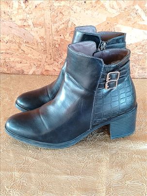 Ženske čizme gležnjače