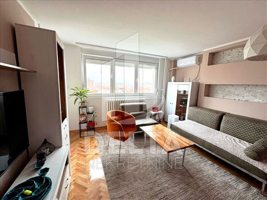 Komforan, dvosoban stan na Bulevaru Nemanjića 