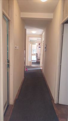 Blok 63, trosoban, 87m2, adaptibilan u 3.5