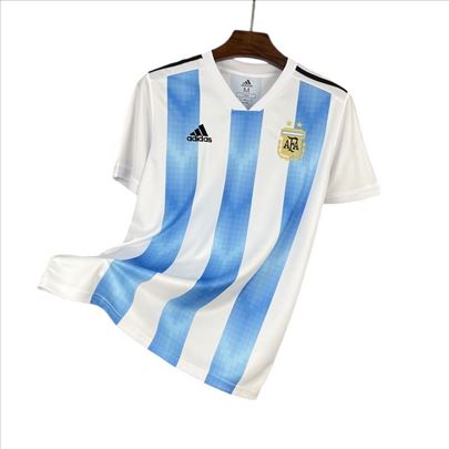 Argentina 2018 domači dres