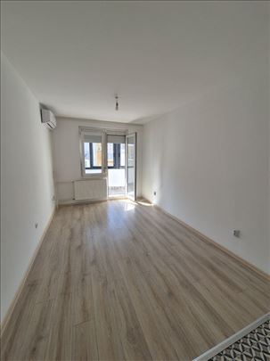 1.5 stan u Gogoljevoj,  Grbavica