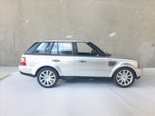 Automobil range rover sport 1:14 RASTAR 