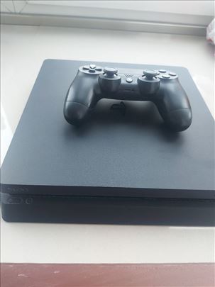 Konzola Sony Playstation 4, 500GB Black Slim