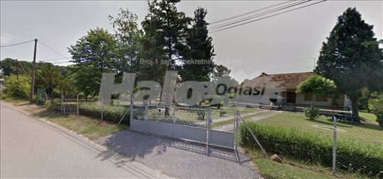 Prelepa kuća u Barajevu, naselje Ravni gaj 