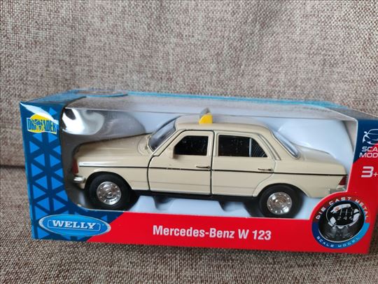 Mercedes Benz W123 Taxi - metalni autić