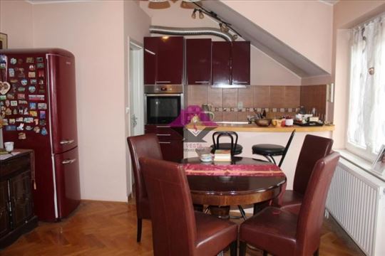 Pančevo-centar, 3.0, 65m2, duplex, uknjižen ID#133