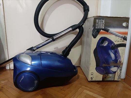 Prodajem usisivač, očuvan, korišćen 1god.