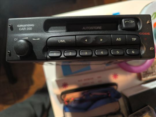 Auto radio Grundig Car 200