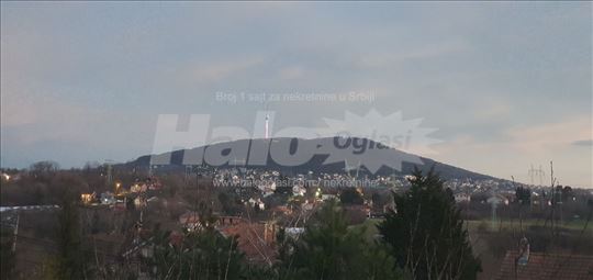 Izdajem namešten stan Spomen park Jajinci