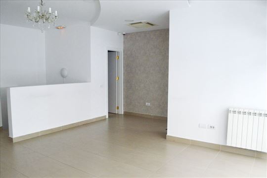 Lux lokal u novogradnji, 41m2 , odlična ponuda