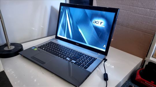 Acer V3-771G/i7-3632QM/16 GB RAM/SSD+HDD/17.3"/