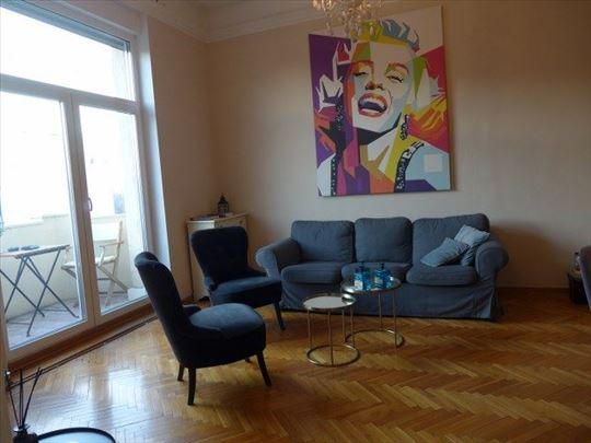 Kalemegdan, 85m2, trosoban salonac, pet friendly