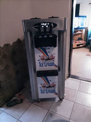 Monofazni italijanski aparat za sladoled