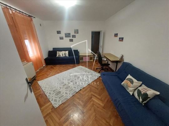 Voždovac, izdaje se kuća,mereno 79m2 ID#9722