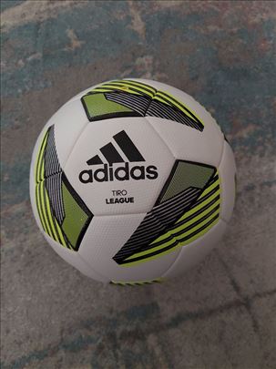 Adidas Tiro league