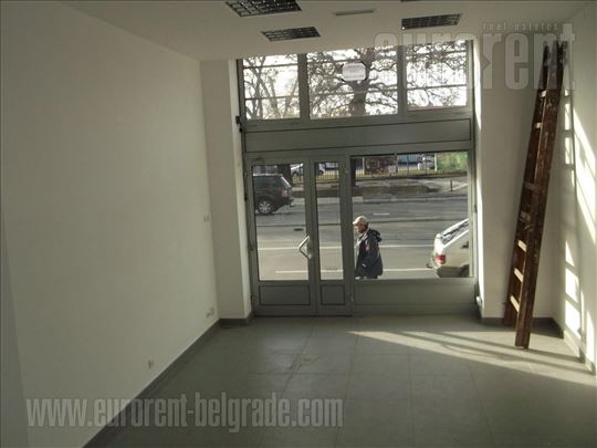 ID#29995, Izdavanje, Lokal, Centar, 69 m2