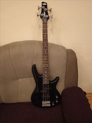 Ibanez mikro bass