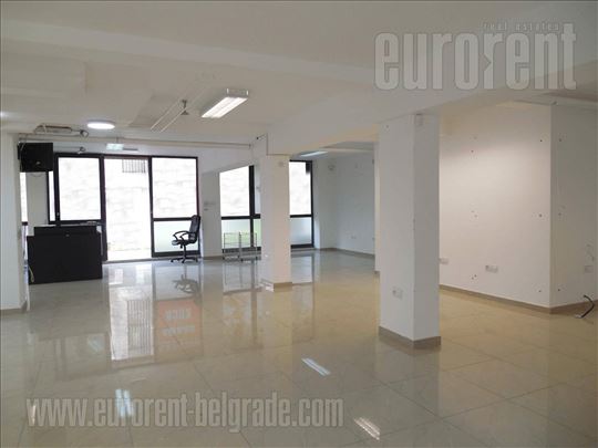 ID#38488, Izdavanje, Lokal, Banovo brdo, 180 m2