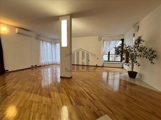 Kuća za izdavanje Autokomanda, 78 m2, ID 2268