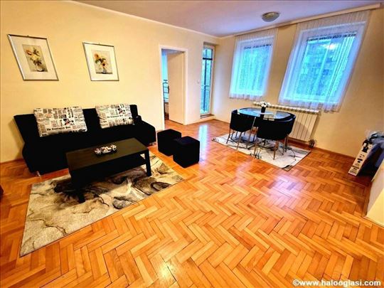 Filmski grad, 56 m2, 2.0, namešten