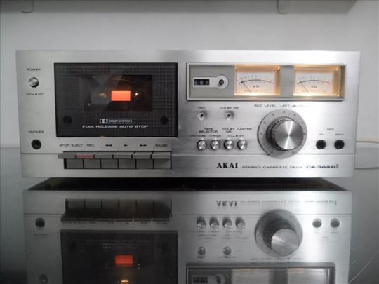 Akai CS-702D II