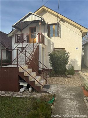 Žarkovo.Čukarica,uknjižena kuća 125 m2+ 15 m2