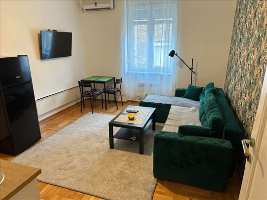 Gundulićev venac, renoviran,funkcionalan, ID 23675